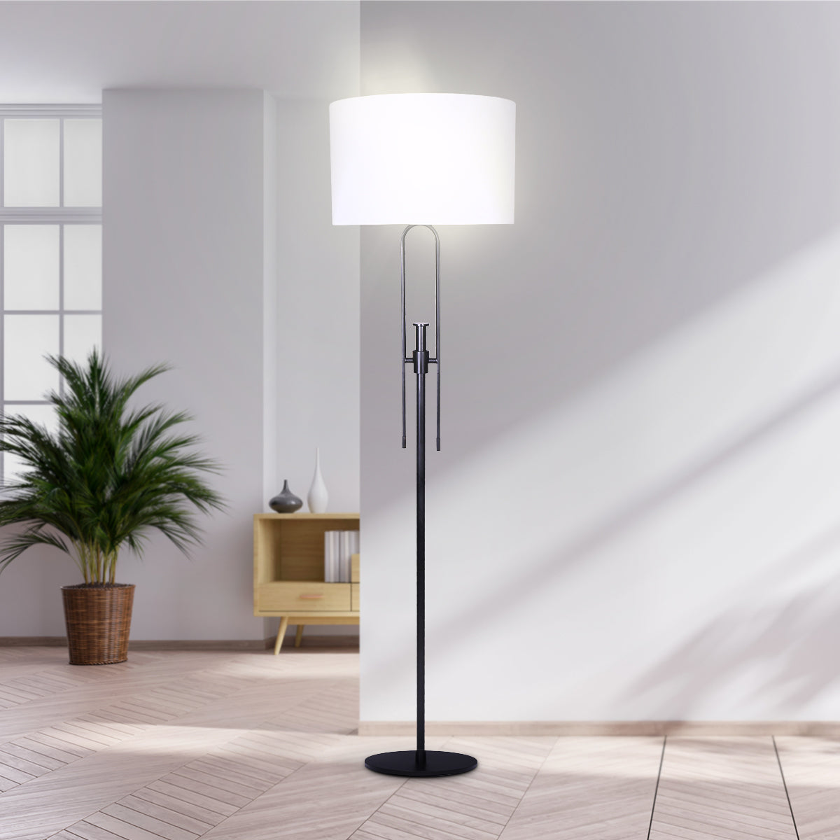 Black matte outlet floor lamp