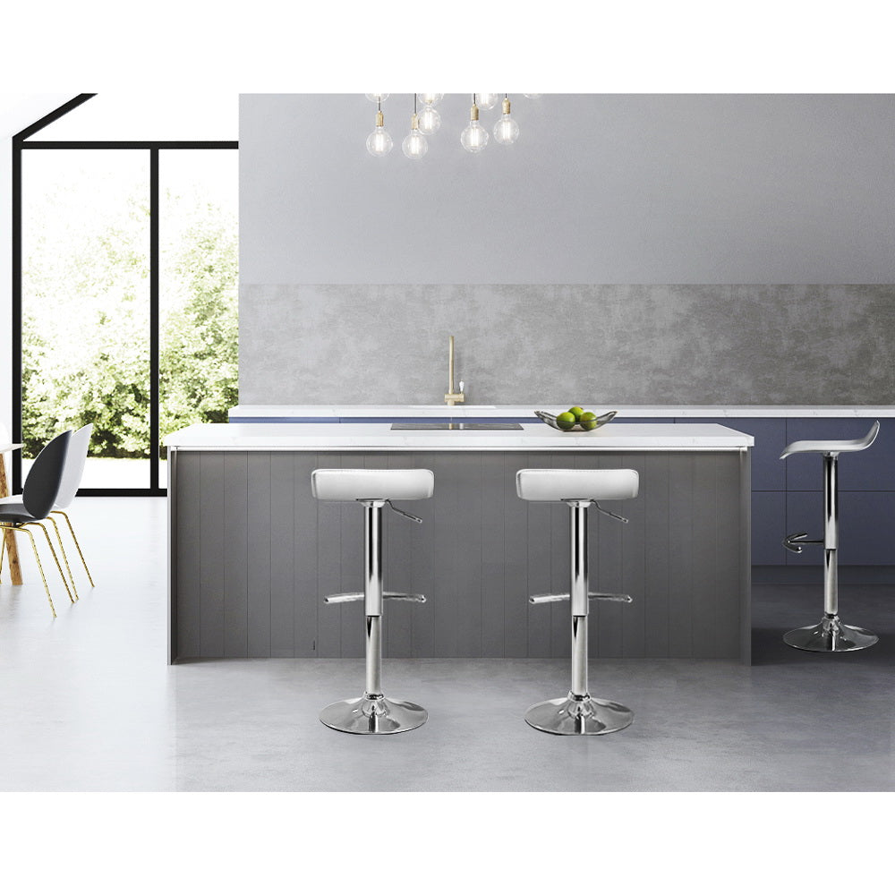 Lily (Set of 2) Wave Bar Stools - White - Homecoze
