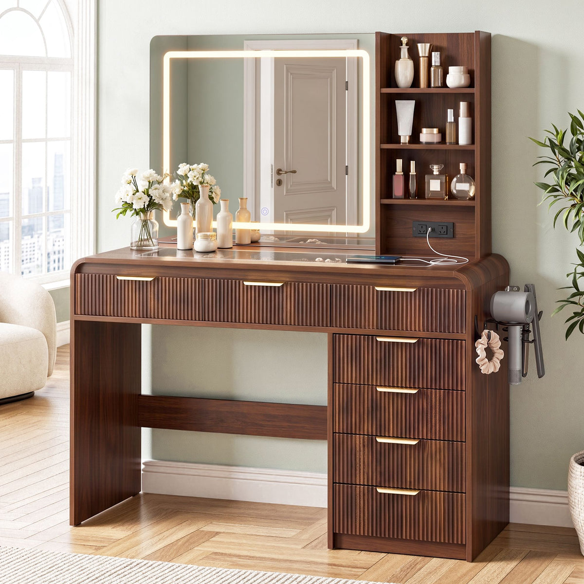 Cordelia LED Fluted Dressing Table 120cm – Walnut