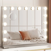 Hollywood Make Up Mirror with 15 LED Light Bulbs - 58 x 46cm - Homecoze
