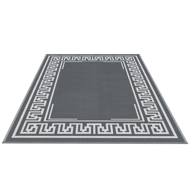 Byron Reversible Outdoor Rug (152 x 244cm)