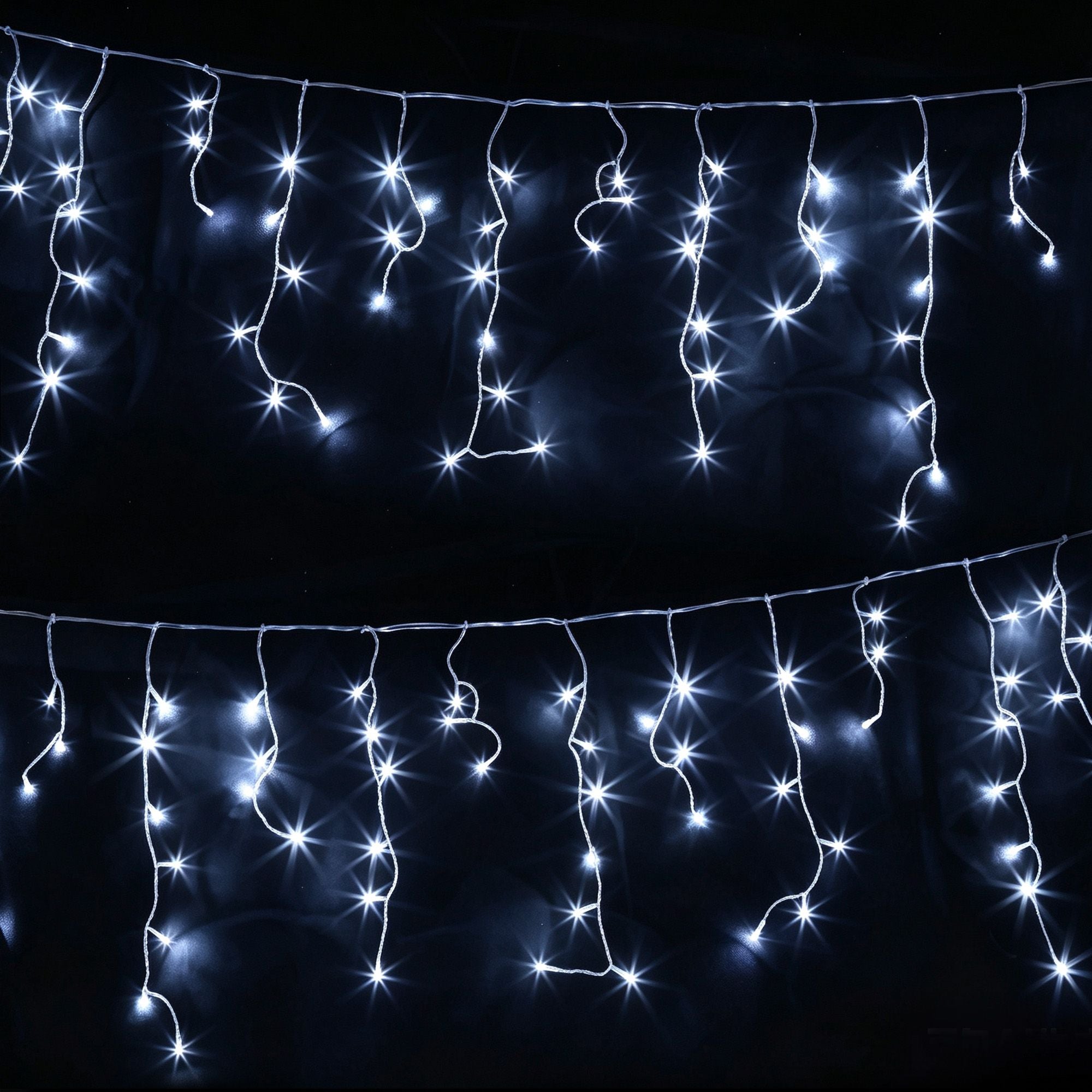32m Solar Icicle Christmas Lights 960 LED - Cool White