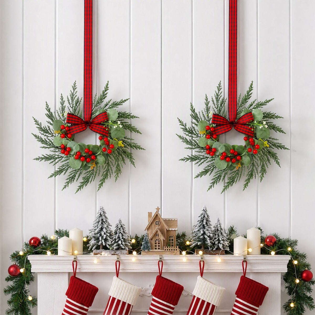 26cm (Set of 6) Decorated Mini Christmas Wreaths
