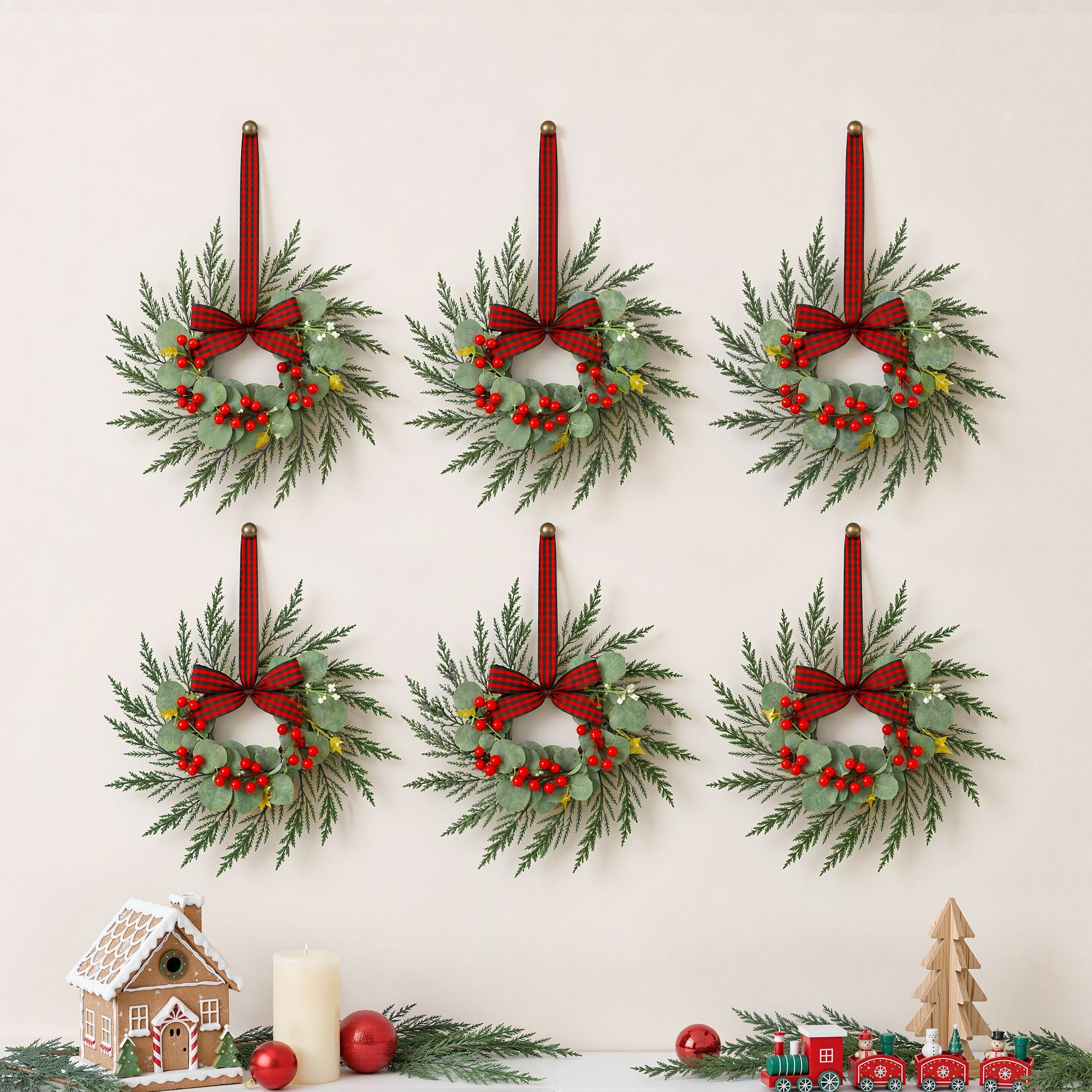 26cm (Set of 6) Decorated Mini Christmas Wreaths