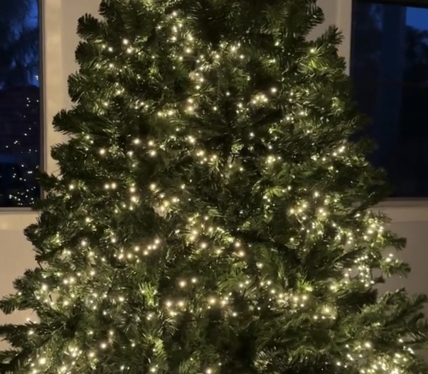 Load video: 7FT Extra Full Pre-lit LED Christmas Tree - 1250 Tips