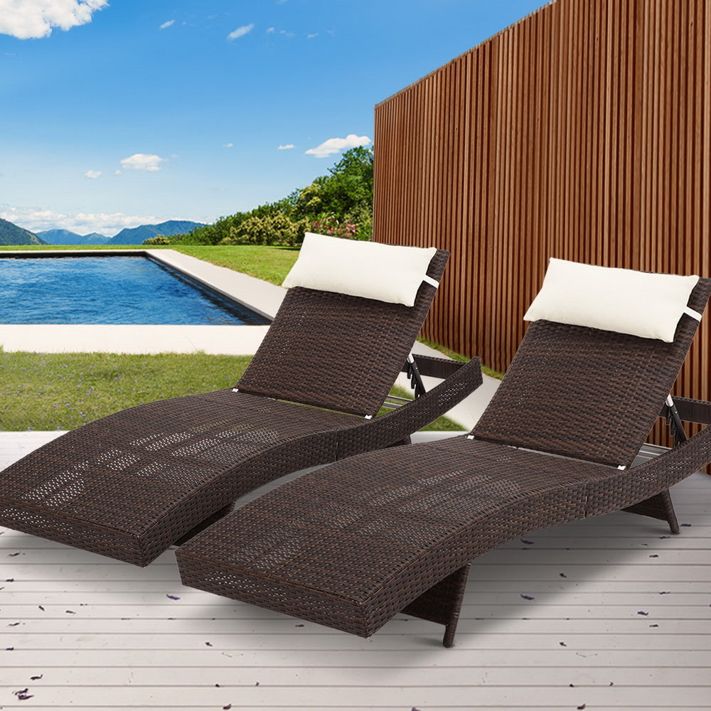 Set of 2 Wicker Sun Lounges - Brown - Homecoze