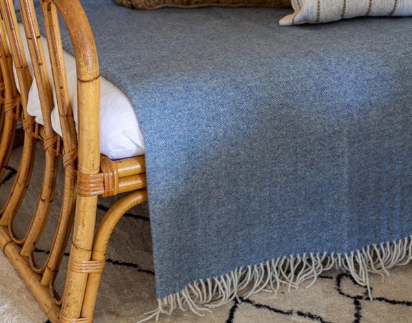 Hampton Throw - Merino Wool Blend - Blue - Homecoze