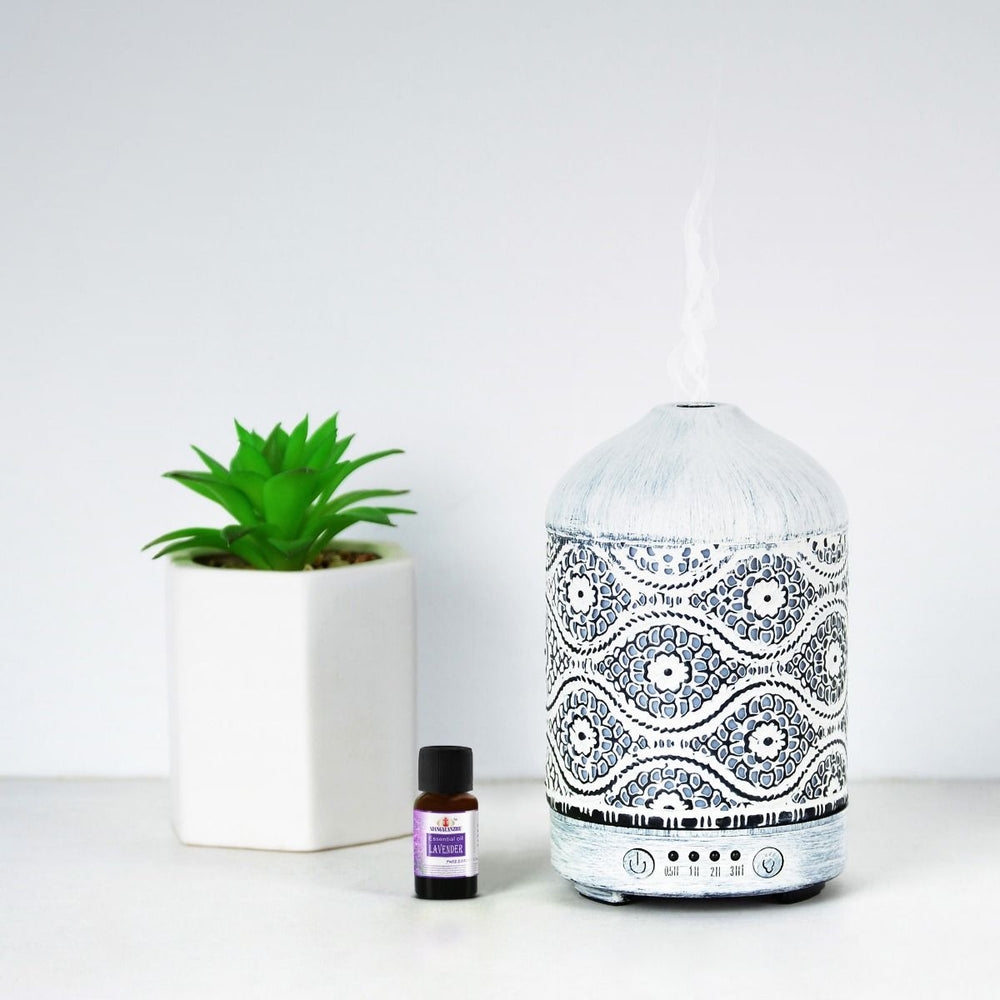 Vintage White Metal Decorated 7-Colour LED Aroma Diffuser 100ml Homecoze