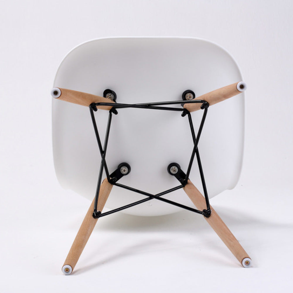 Set of 4 Retro Dining Café Chair DSW Plastic - White Homecoze